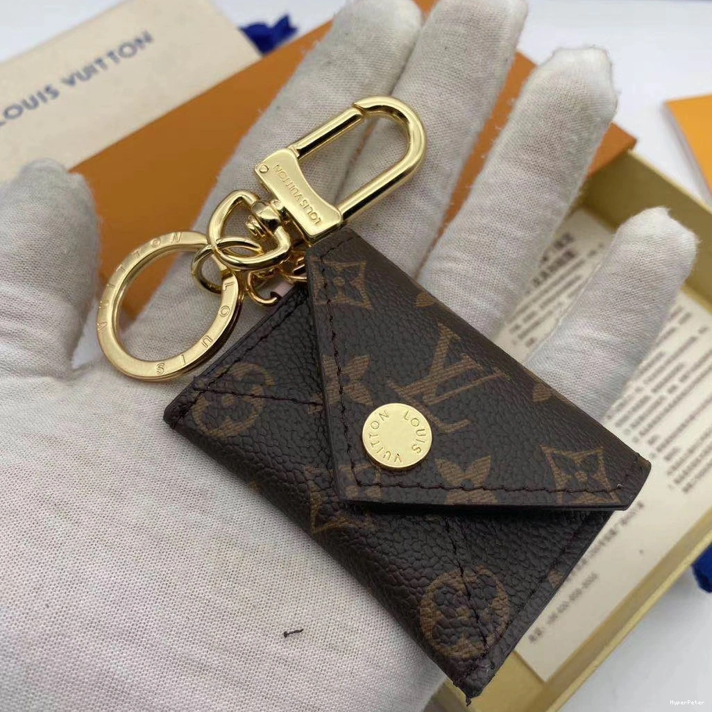 KEY VUITTON AND POUCH HOLDER LOUIS KIRIGAMI CHARM BAG 0709